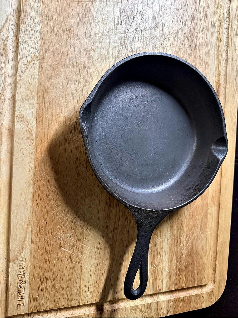 Lodge 3 notch Skillet No. 4 Cast Iron Black